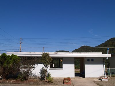 山陰本線鎧駅