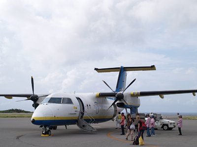 DHC-8-100